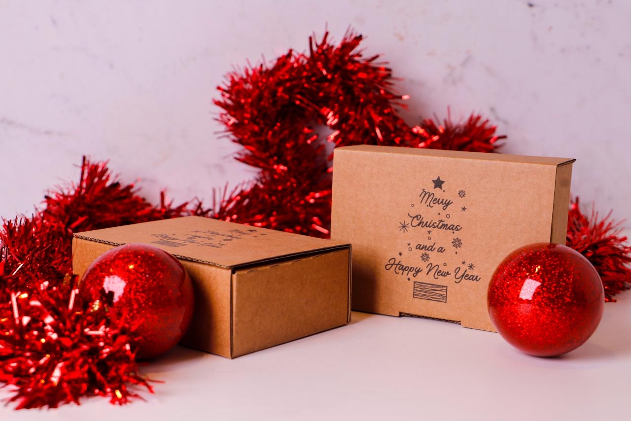 Printed Christmas kraft box (1pc)